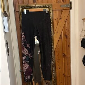 Floral Black Leggings
